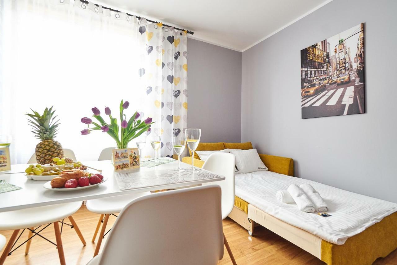 Jm Apartments Zamieszkaj W Centrum Kraków Eksteriør billede